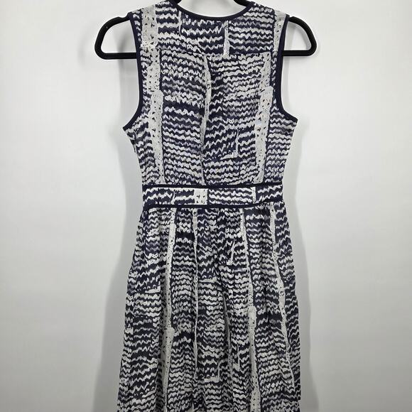 Trina Turk Women's SZ 0 Lyric Woodblock Zig Zag Gauze Sleeveless Dress - Picture 5 of 5